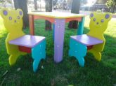 Mesa com 2 Cadeiras formato Urso Colorido