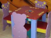 mesa fomato urso com relogio c/4 cadeiras