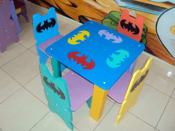 mesa do batmam c/4 cadeiras